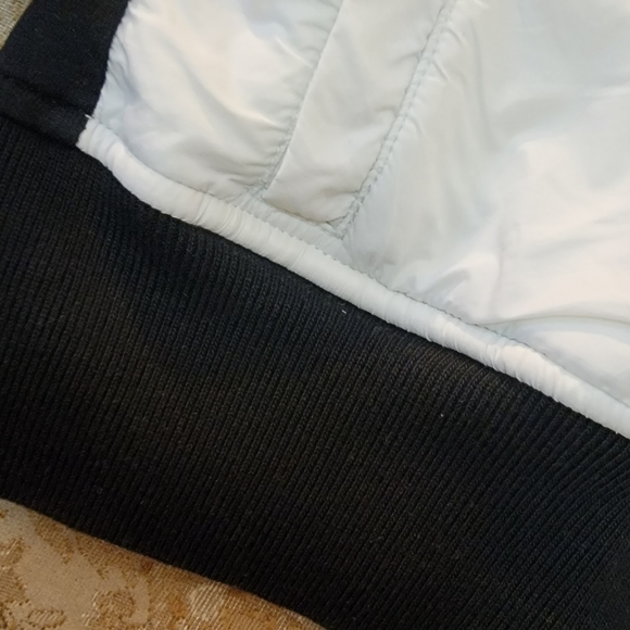 Ladies Jacket - Picture 9 of 11